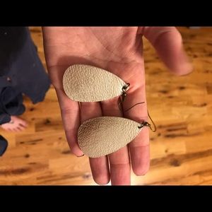 Gold tear drop earrings